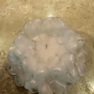 Iridescent White Resin Hand Made Crystal Sphere Stand for Home Accents